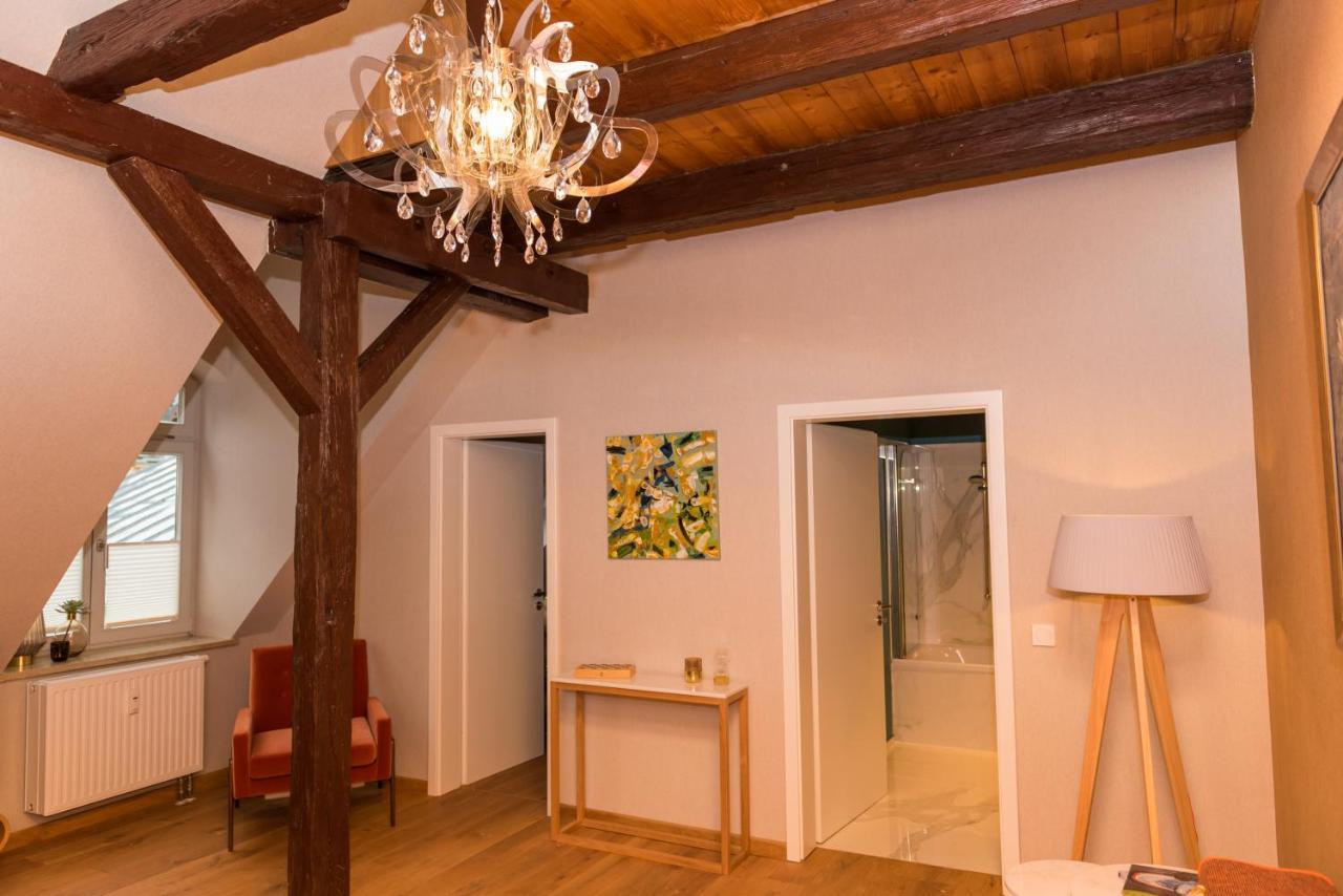 Apartmenthaus Am Dom Junior Suite Mit Parkplatz 茨维考 外观 照片