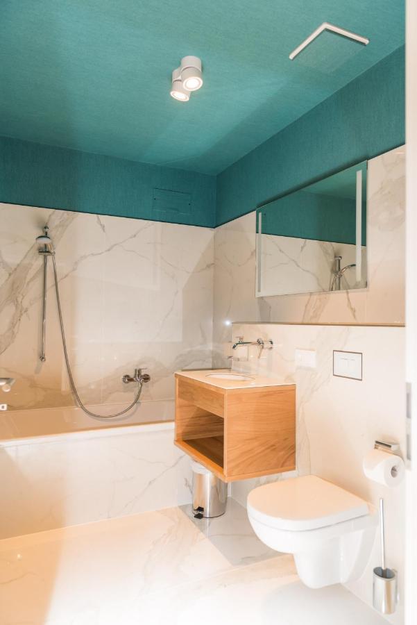 Apartmenthaus Am Dom Junior Suite Mit Parkplatz 茨维考 外观 照片