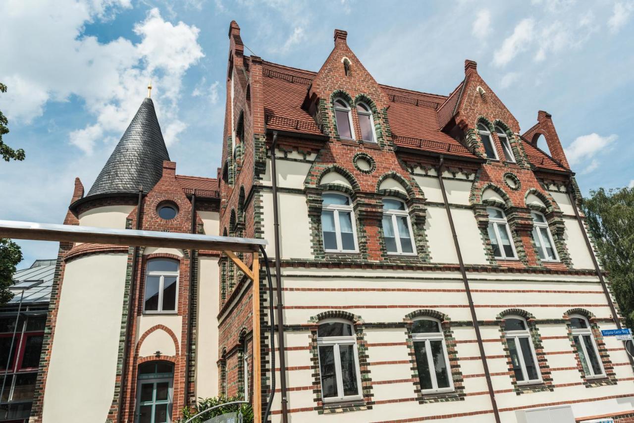 Apartmenthaus Am Dom Junior Suite Mit Parkplatz 茨维考 外观 照片