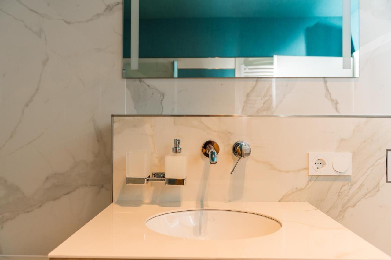 Apartmenthaus Am Dom Junior Suite Mit Parkplatz 茨维考 外观 照片